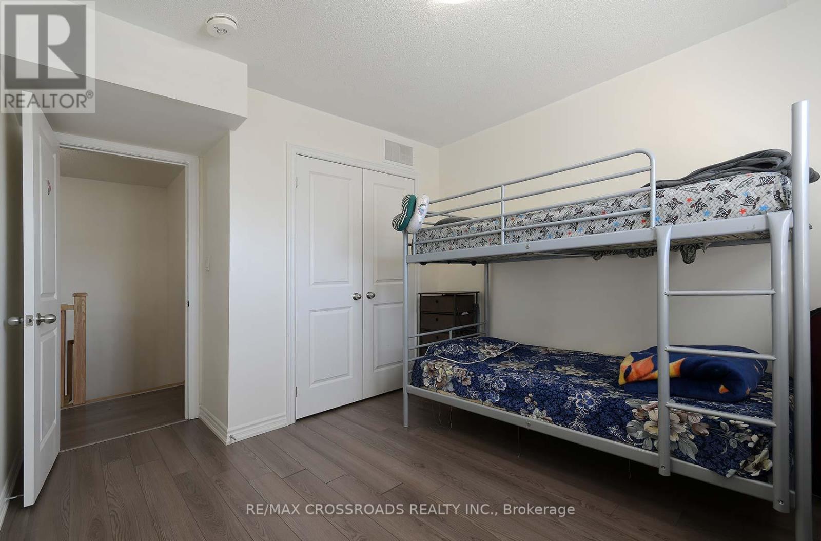 #12 2726 WILLIAM JACKSON DRIVE - 22