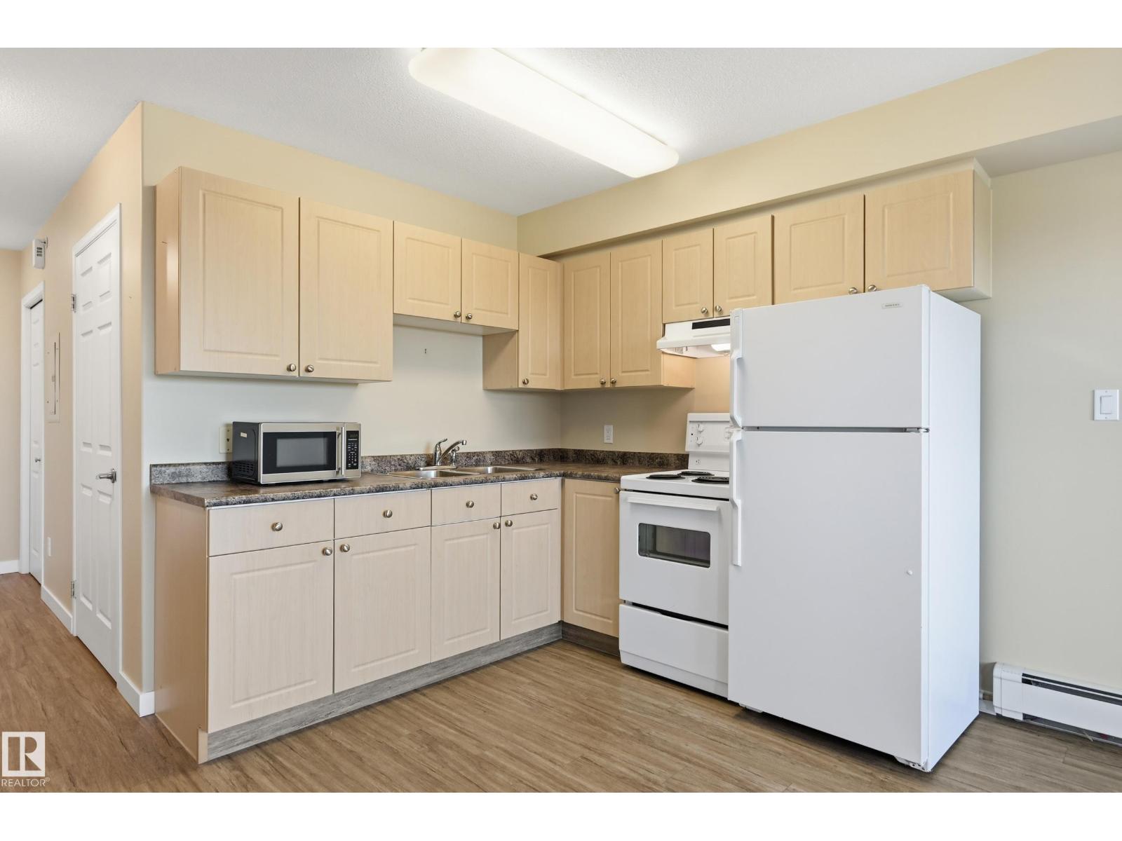 #426 8802 Southfort DR - 12