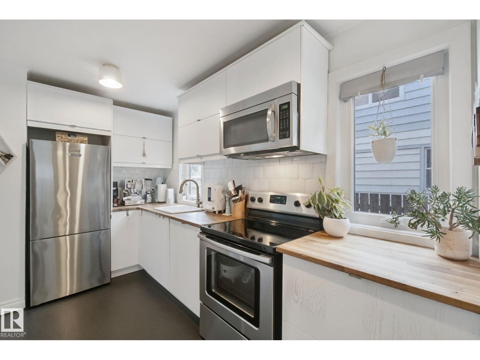 12131 126 ST NW - 12
