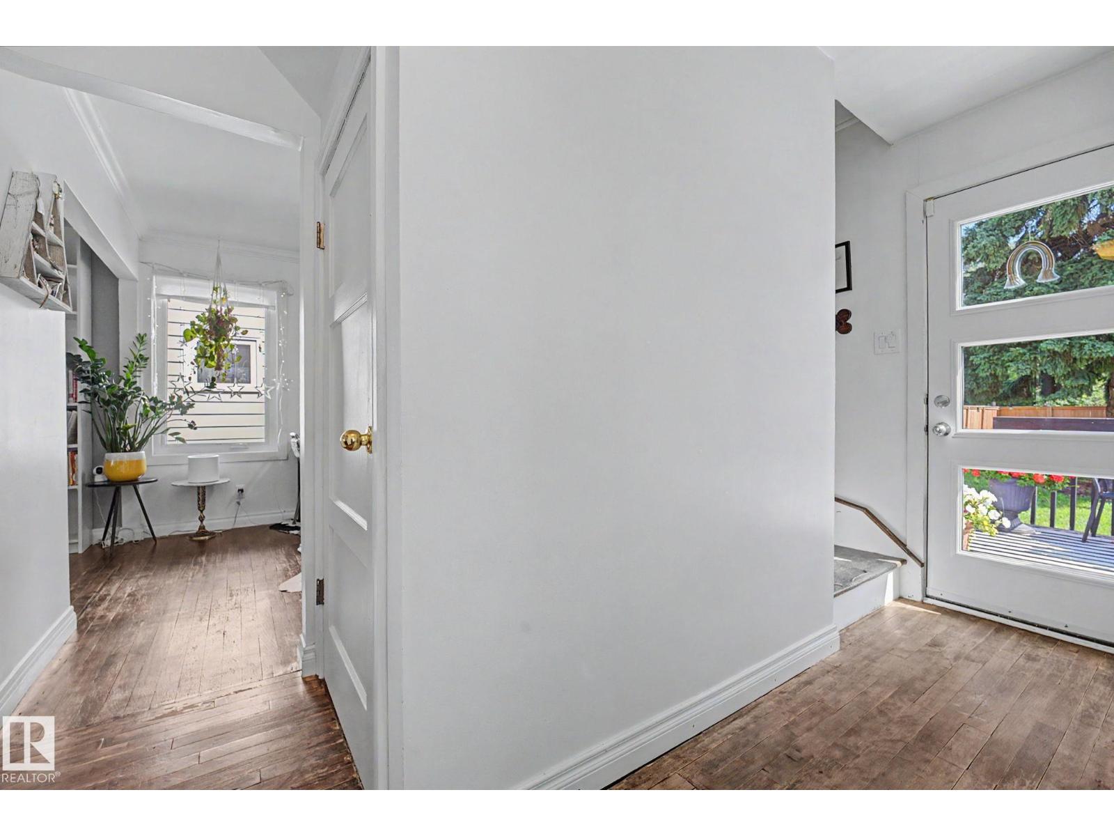 12131 126 ST NW - 16