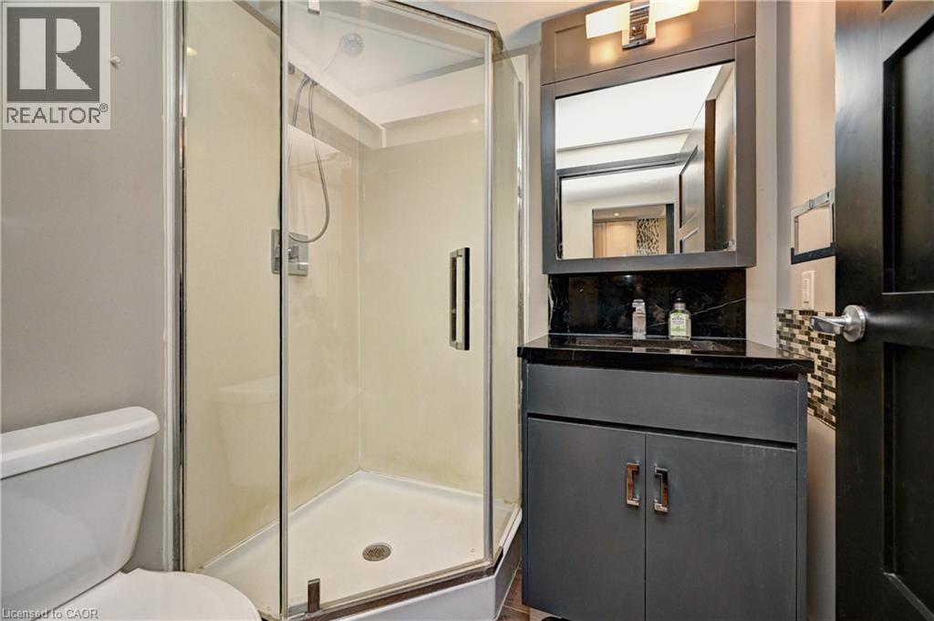 #N2207 330 PHILLIP Street - Image 23