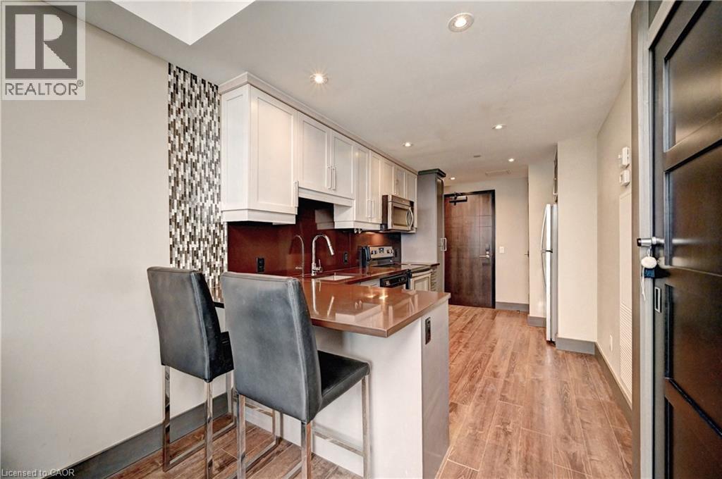 #N2207 330 PHILLIP Street - Image 16