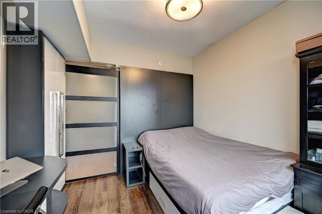 #N2207 330 PHILLIP Street - Image 27