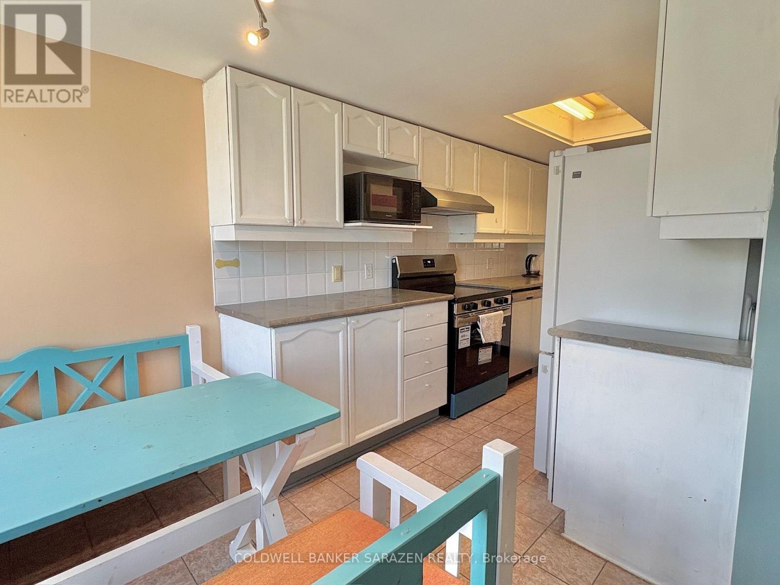 #F 112 CENTREPOINTE DRIVE - Image 13