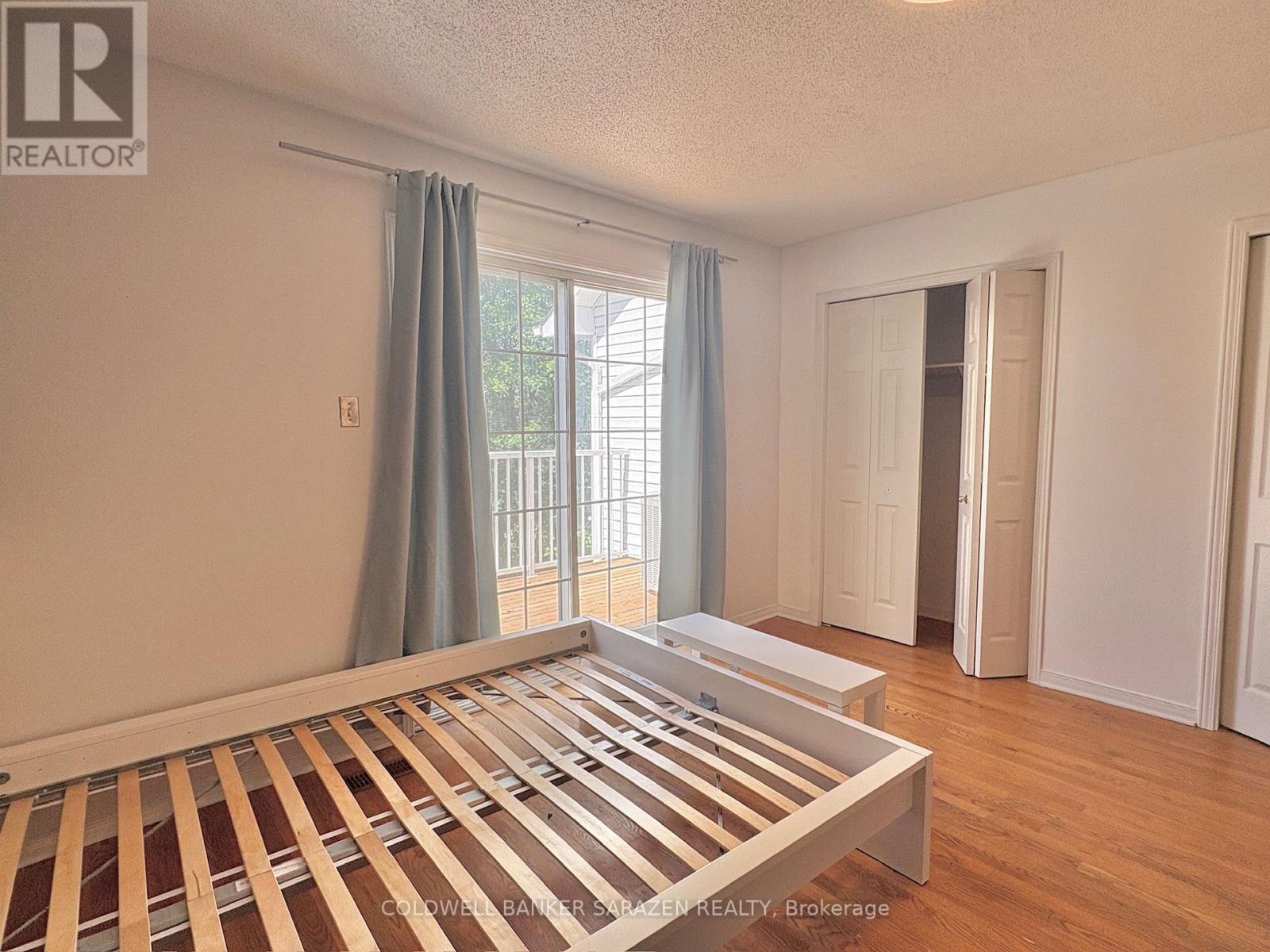 #F 112 CENTREPOINTE DRIVE - 20