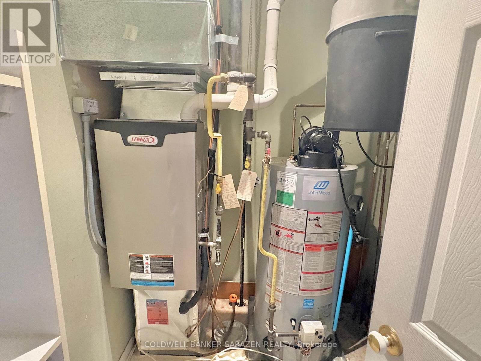 #F 112 CENTREPOINTE DRIVE - 24