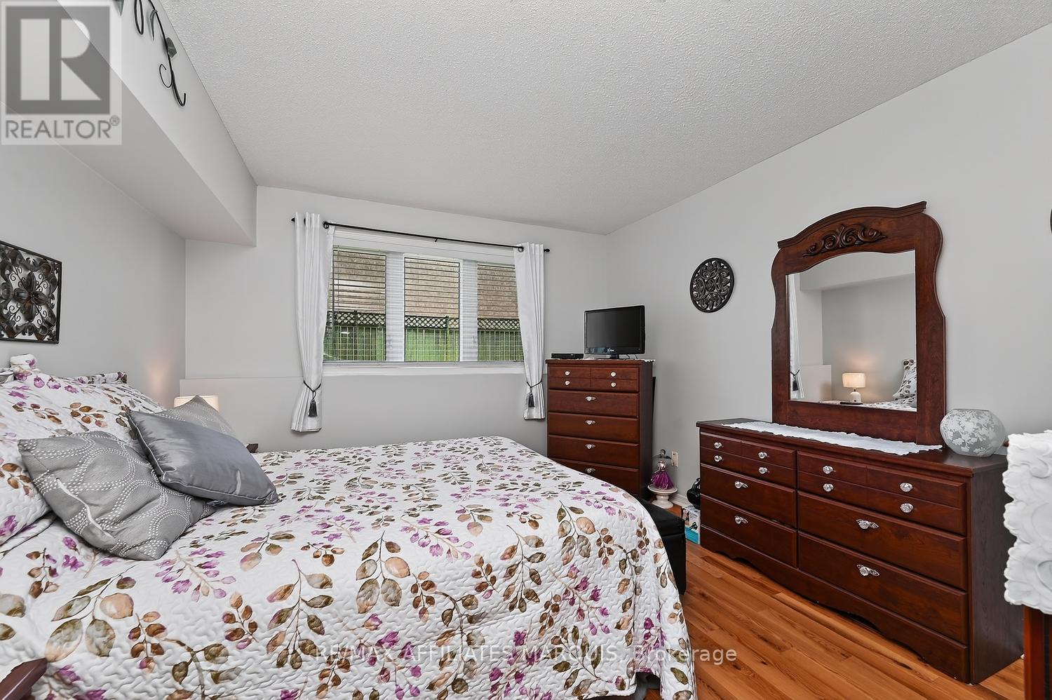 #106 10 ARMSTRONG DRIVE - Image 18