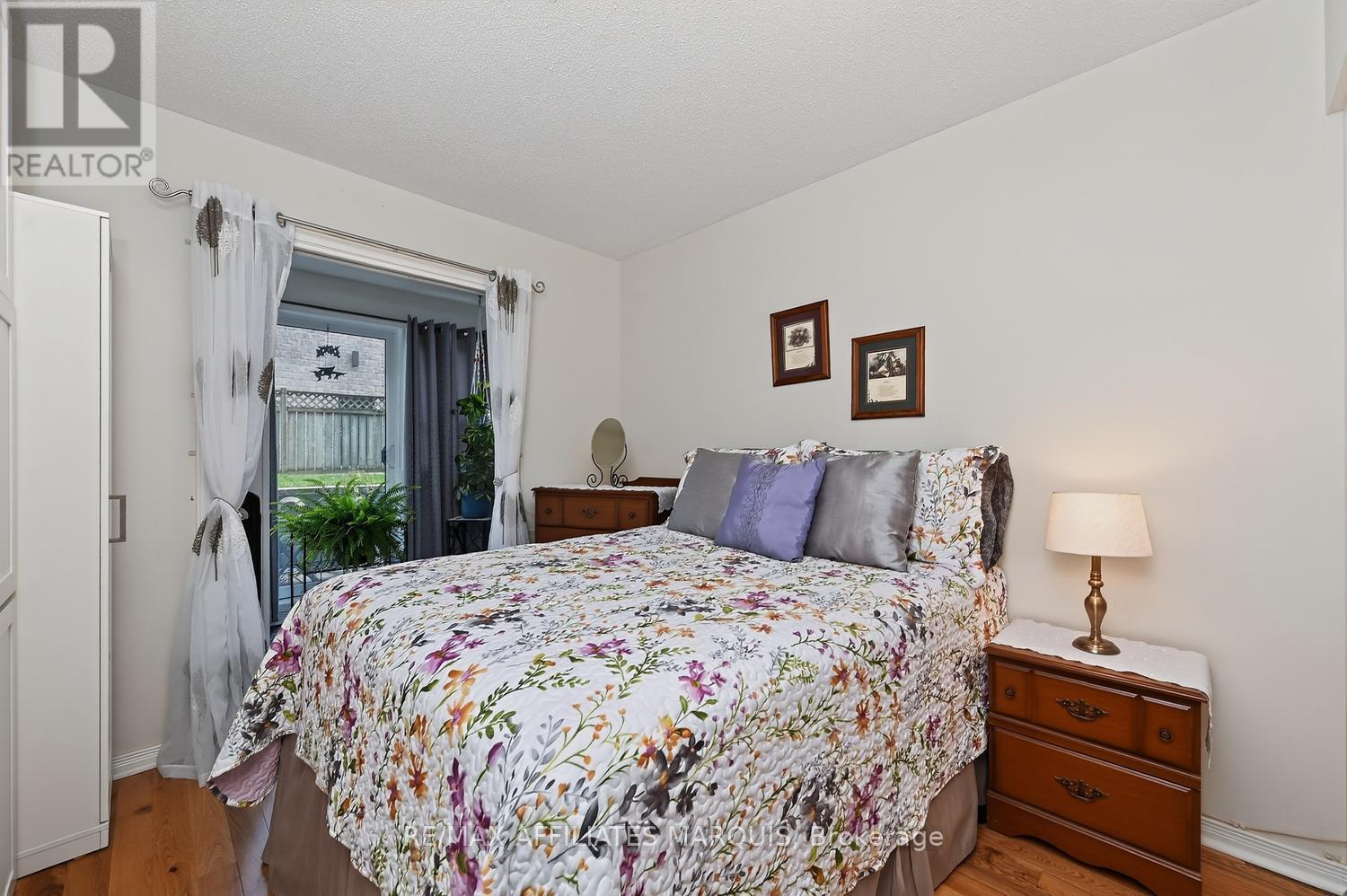 #106 10 ARMSTRONG DRIVE - Image 22