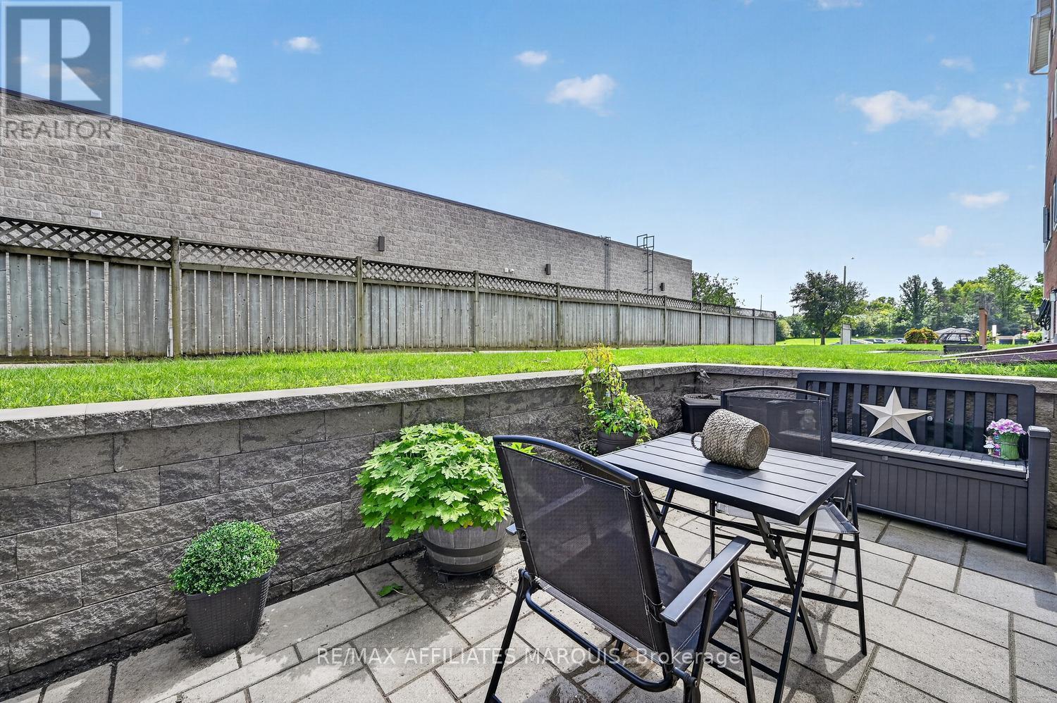 #106 10 ARMSTRONG DRIVE - Image 27