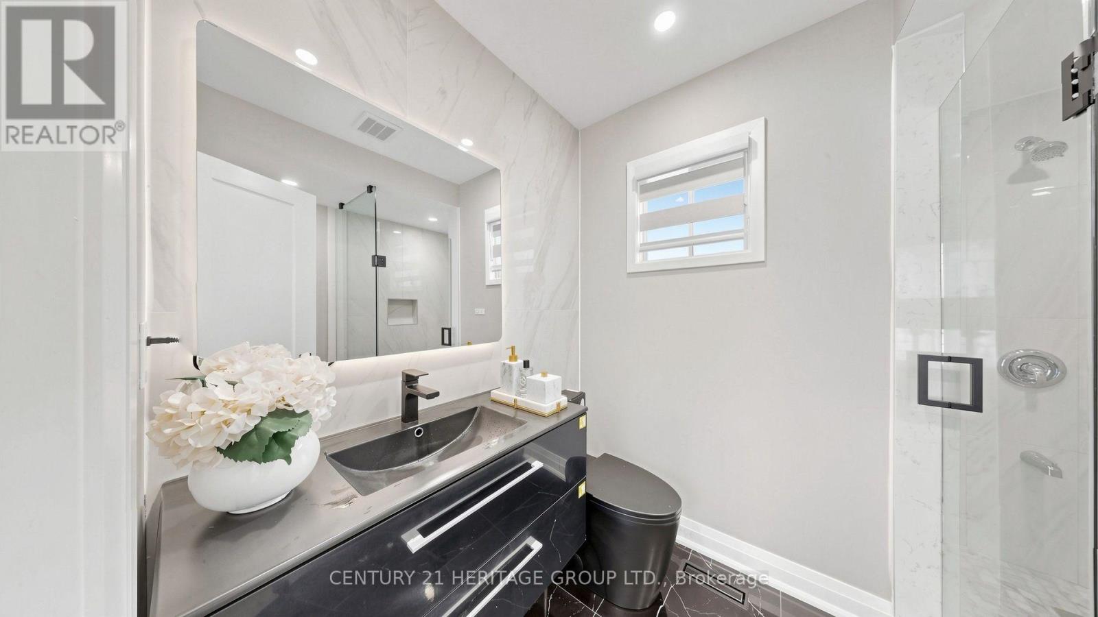 52 LUND STREET - Image 28
