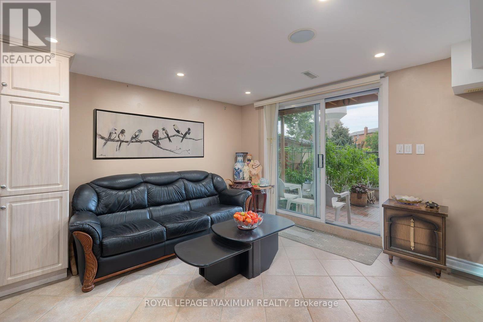 53 ABERDEEN AVENUE - Image 28