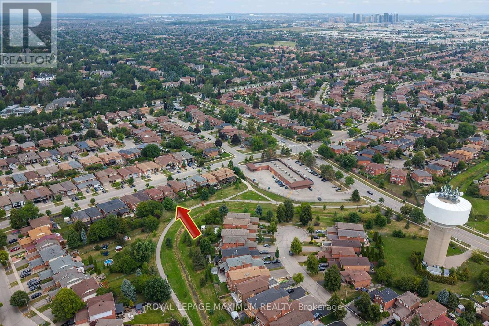 53 ABERDEEN AVENUE - 37