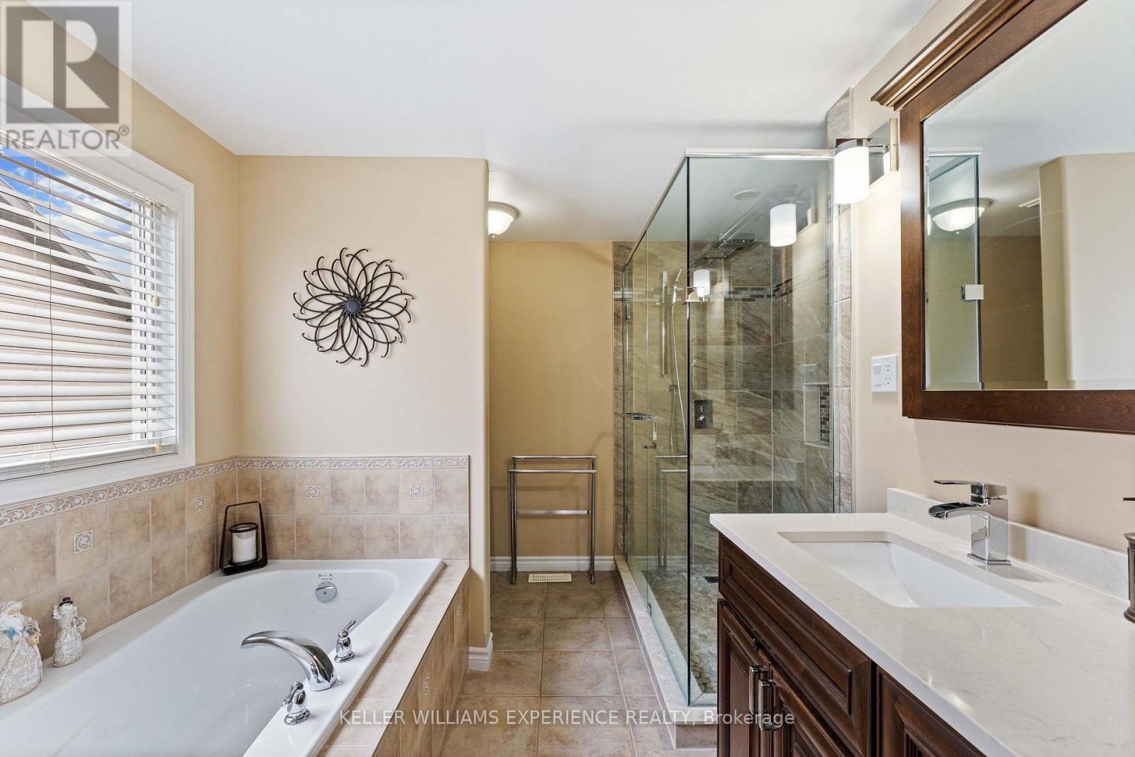 87 ARMEDA CLOW CRESCENT - Image 26