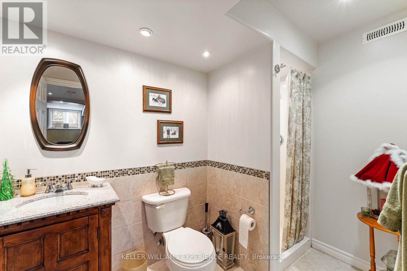 87 ARMEDA CLOW CRESCENT - 34