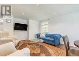 136 Oriole Drive, East Gwillimbury, ON L9N1G9 Photo 12
