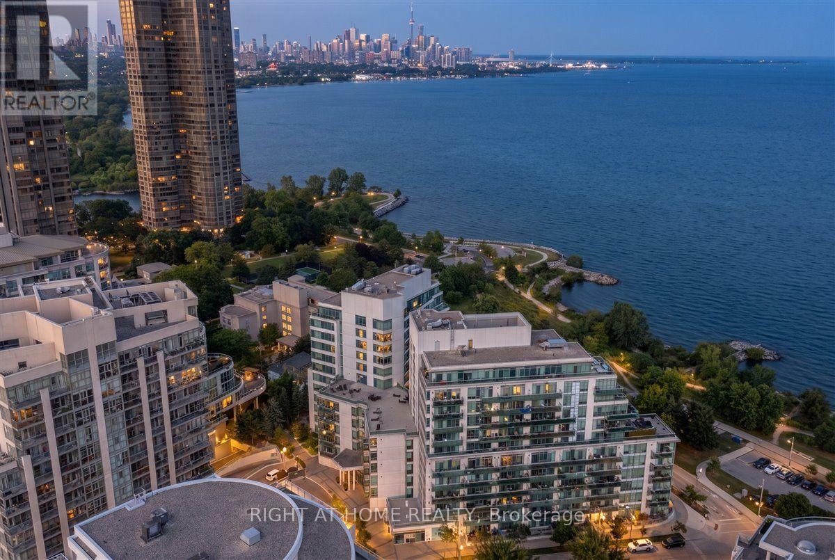 #1111 5 MARINE PARADE DRIVE - Image 21