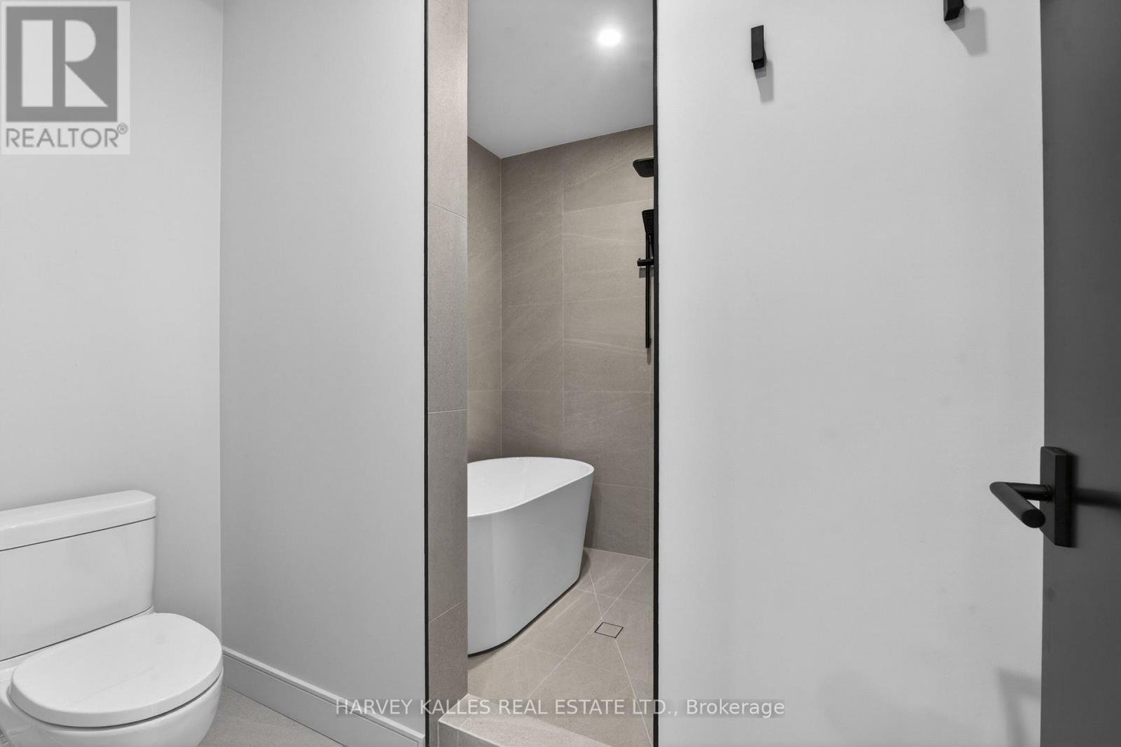 29 PERU ROAD - Image 31