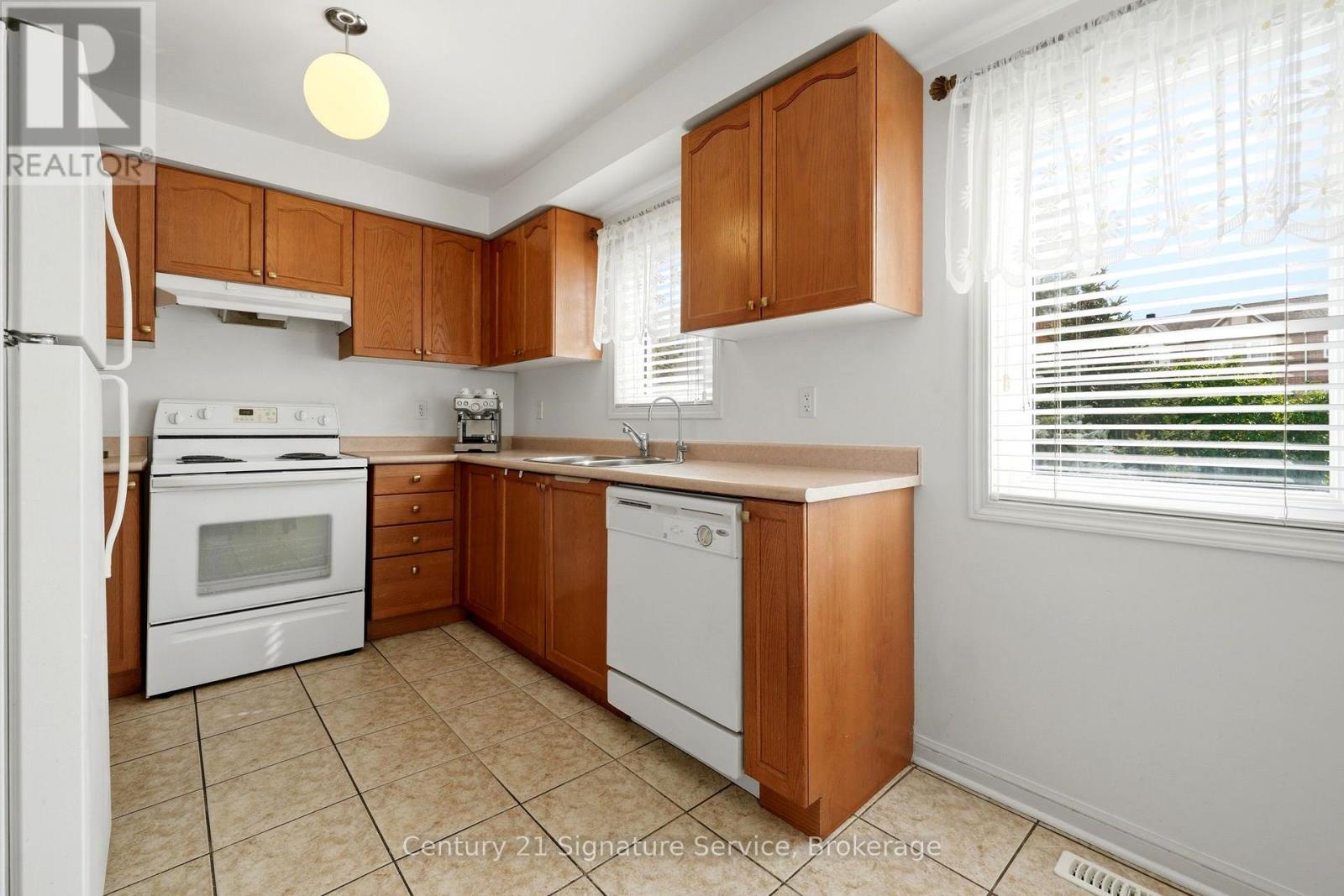 #308 3030 BREAKWATER COURT - Image 8