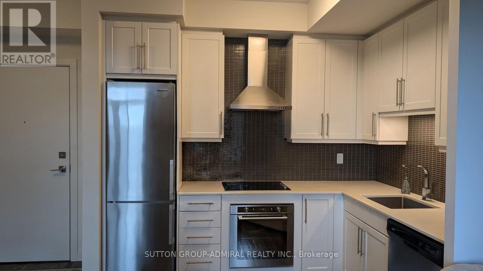 #809 2093 FAIRVIEW STREET - Image 4