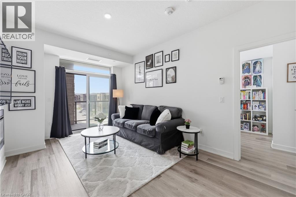 #301 600 NORTH SERVICE Road - 13