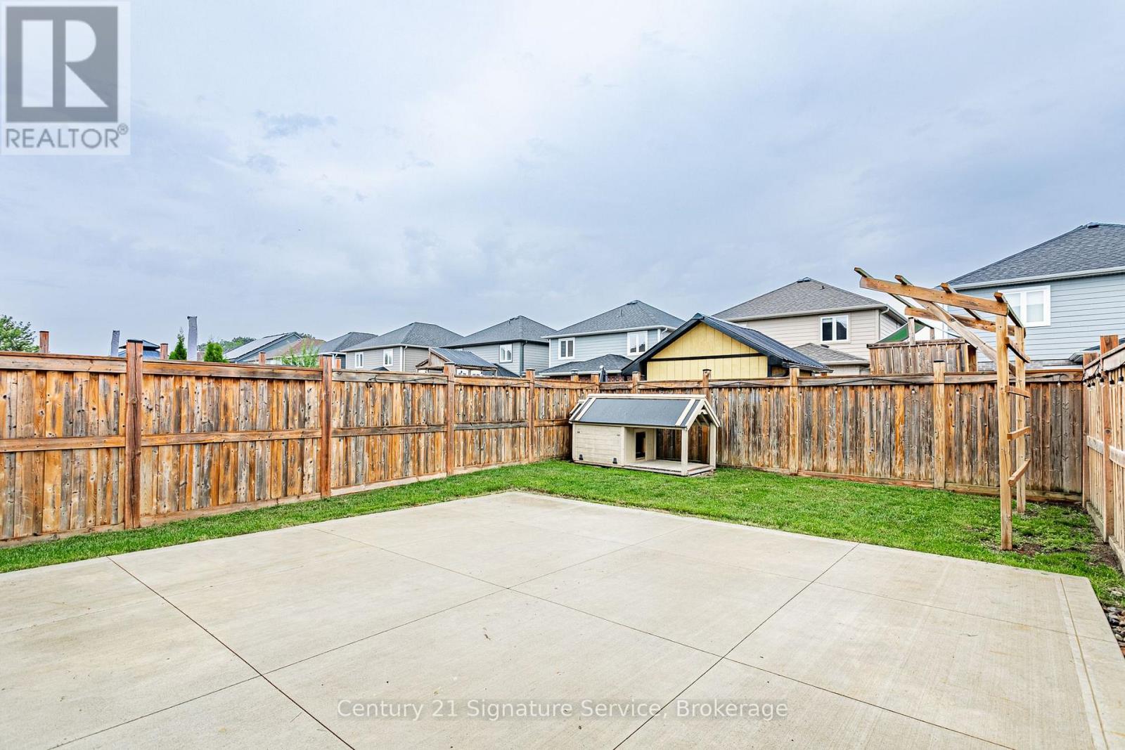 27 FREER DRIVE - Image 38