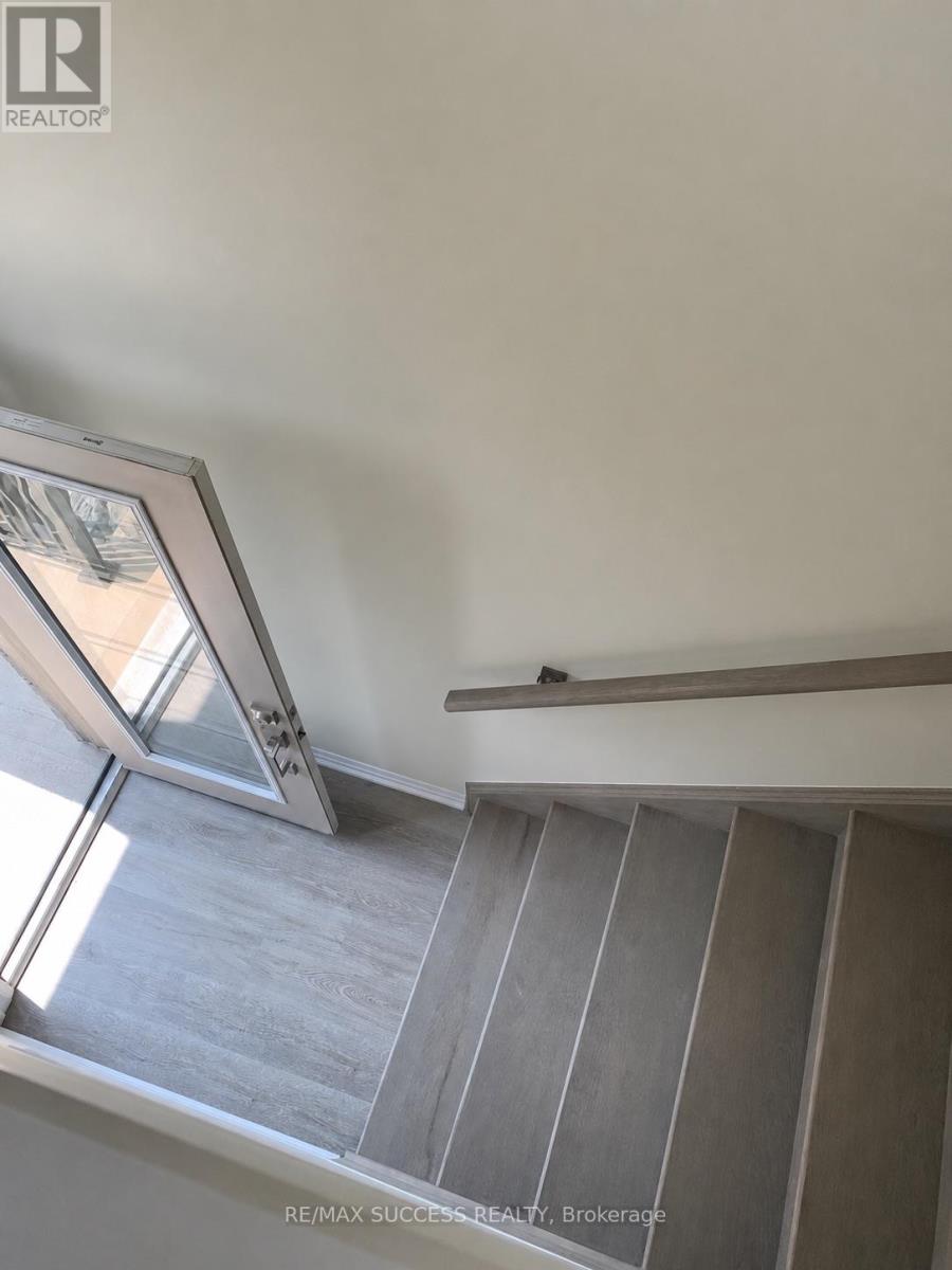 Photo of 185 Bedrock Drive