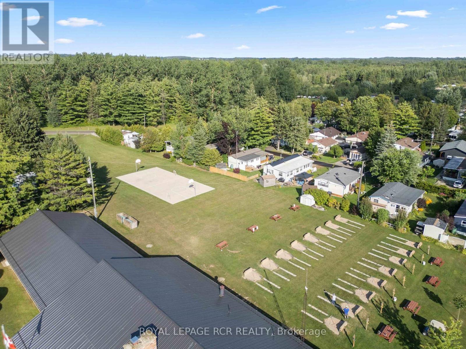 465 SPRUCE STREET - Image 38