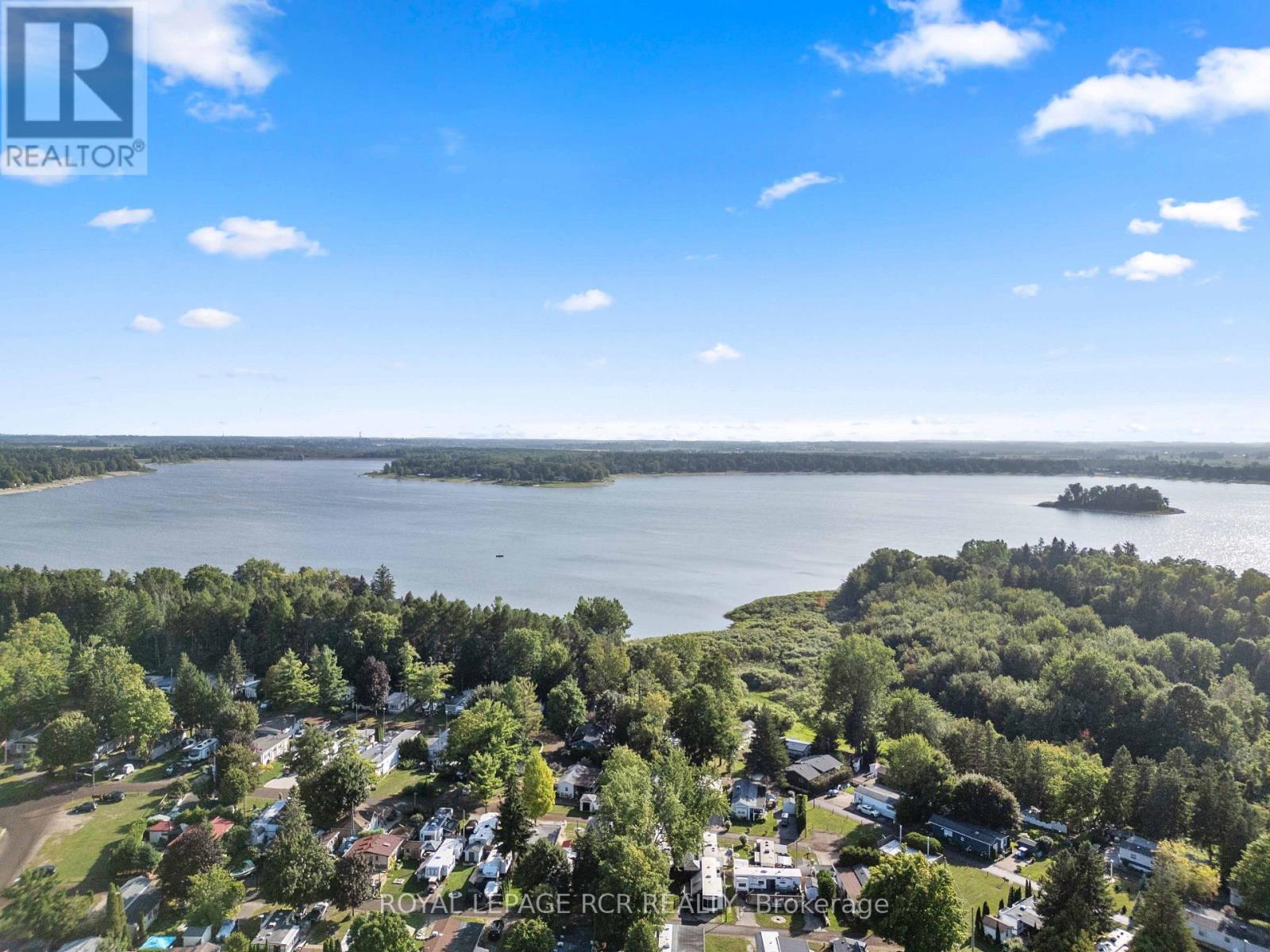 465 SPRUCE STREET - Image 41