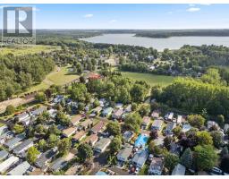 465 Spruce Street, Centre Wellington, ON N1M2W5 Photo 42