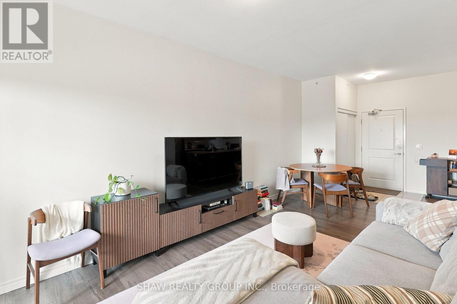 #423 1077 GORDON STREET - Image 11