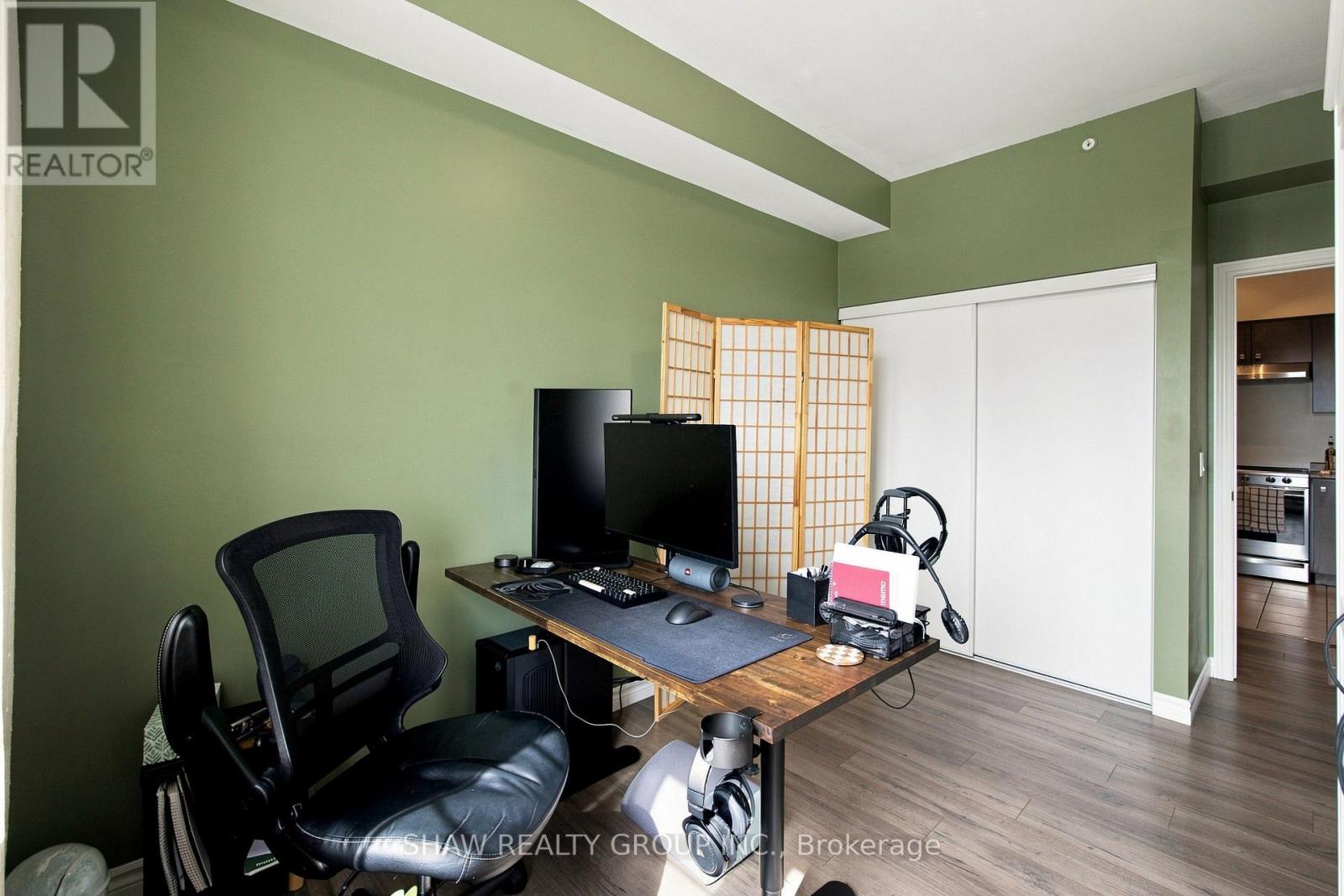 #423 1077 GORDON STREET - Image 19