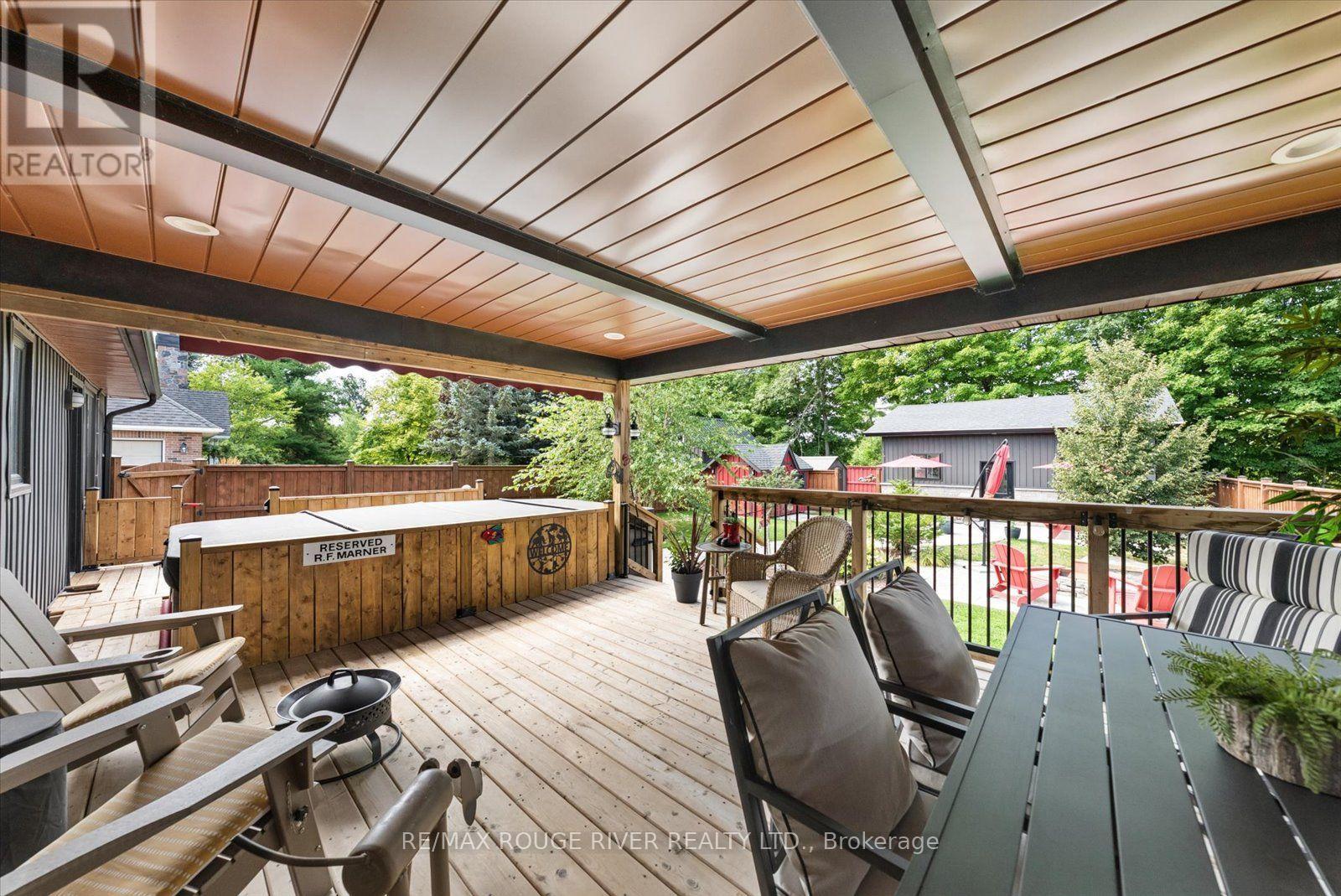 25 AMBROSIA TERRACE - 1