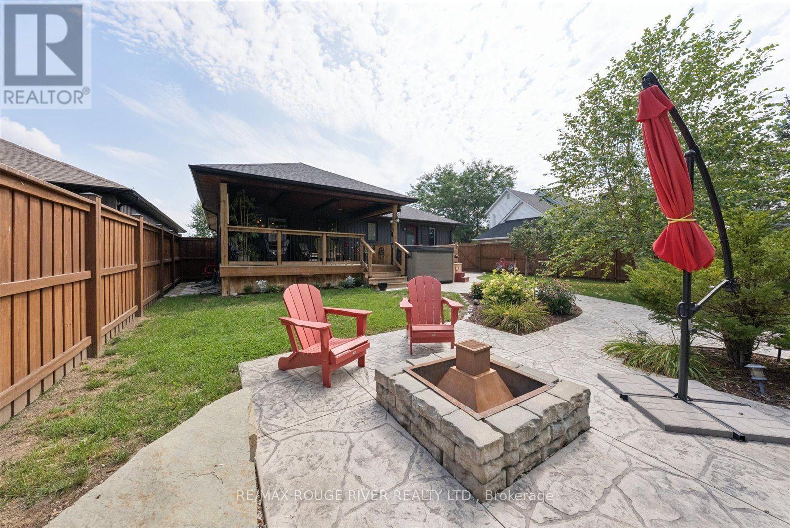 25 AMBROSIA TERRACE - Image 39