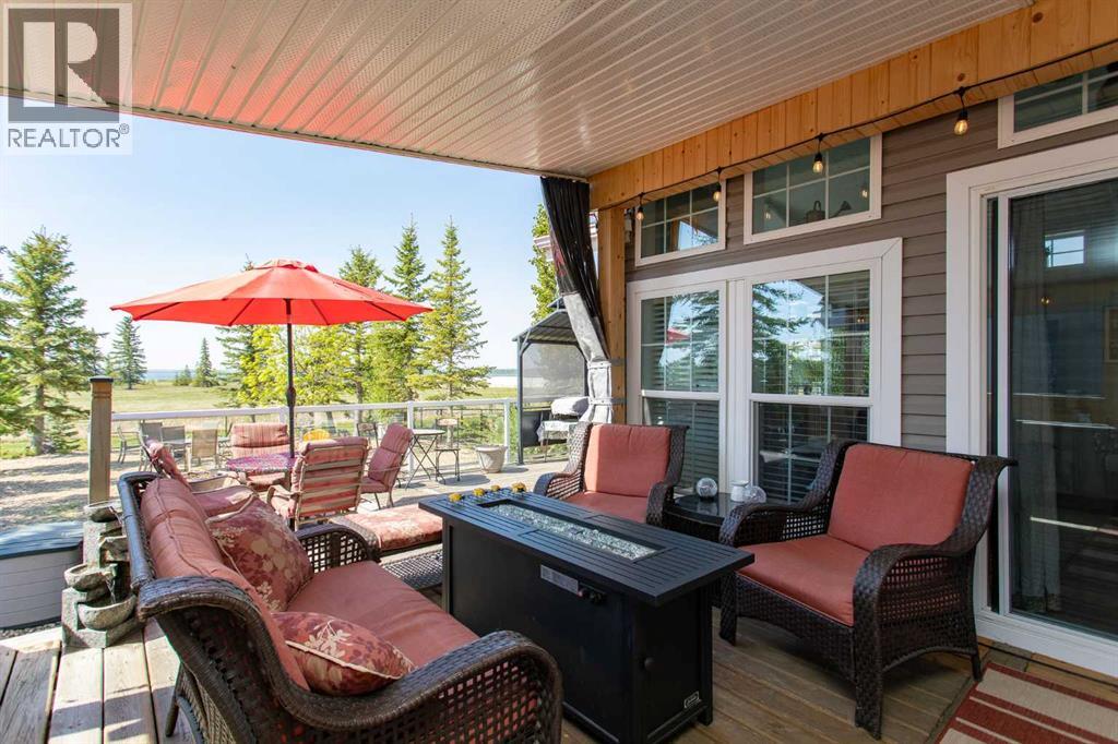 Listing photo – 212, 10046 Township Road 422, Rural Ponoka County