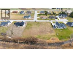 22 Tyler Drive, Port Lambton, ON N0P1B0 Photo 8