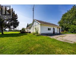 Kitchen - 1032 Main Street, Port Dover, ON N0A1N2 Photo 8