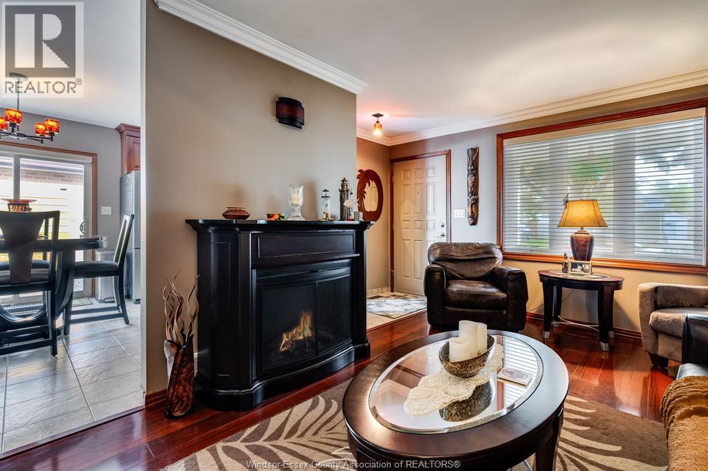 2677 Robert ROAD - 2