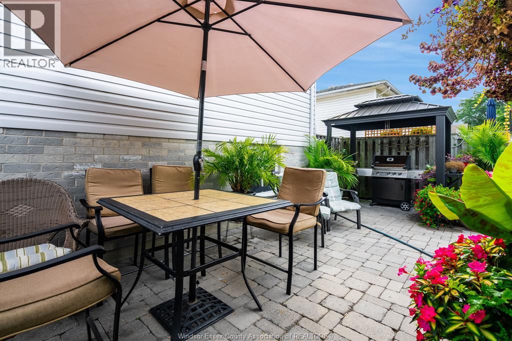 2677 Robert ROAD - 27