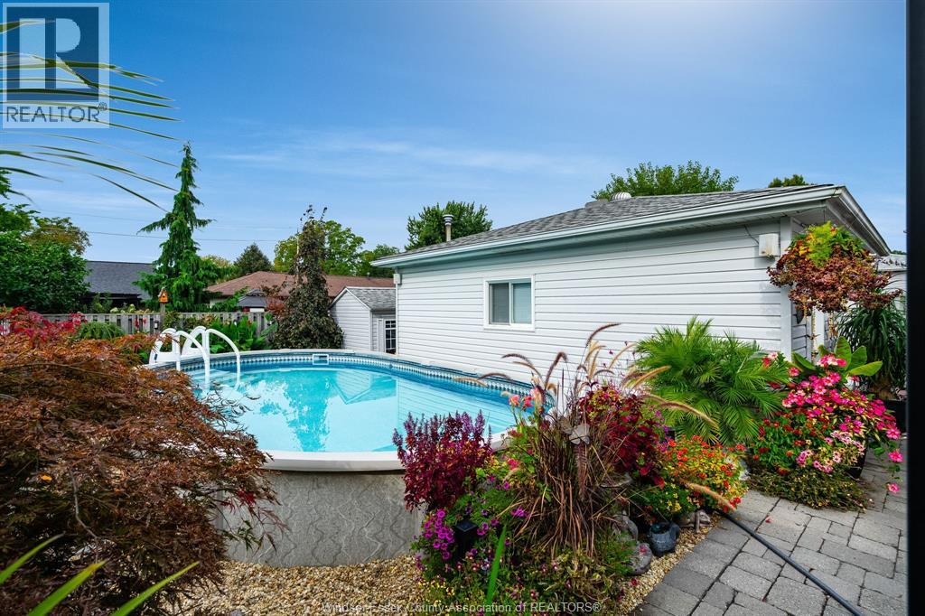 2677 Robert ROAD - Image 31