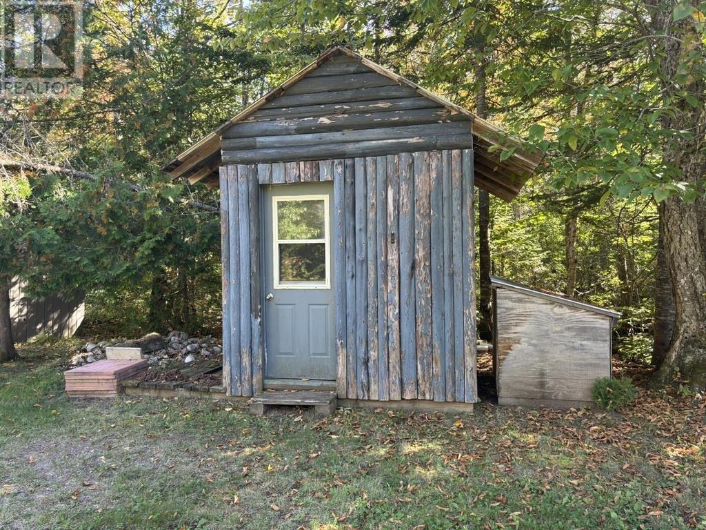 Lot 27 Devil's Lake - 16