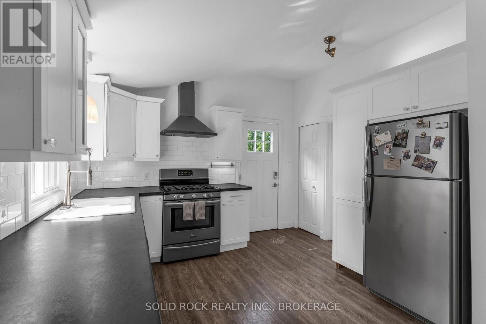 65 BLUE HERON LANE - Image 15