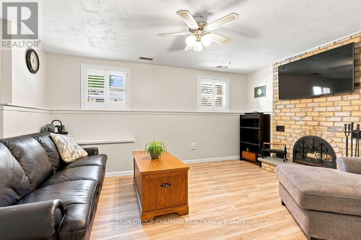 99 INVERARY CRESCENT - Image 16
