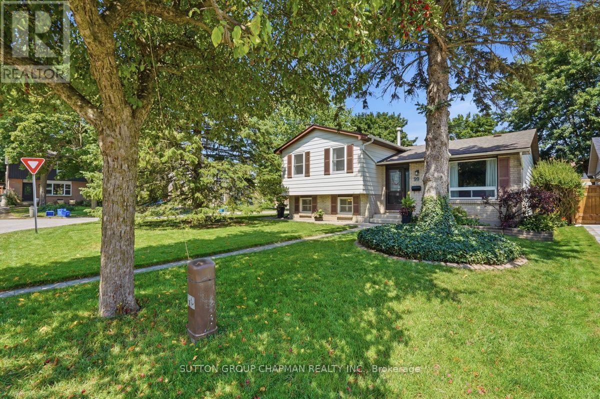 99 INVERARY CRESCENT - 2