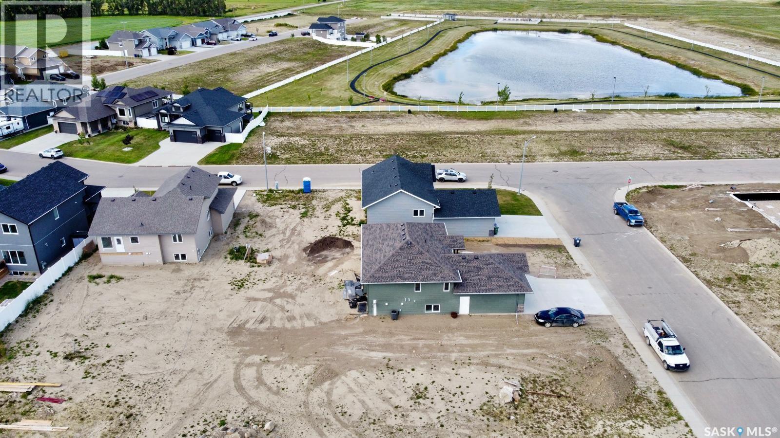 503 Prairie View RISE, Dundurn Saskatchewan — photo 2