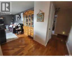 4702 Leader Street, Macklin, SK S0L2C0 Photo 18