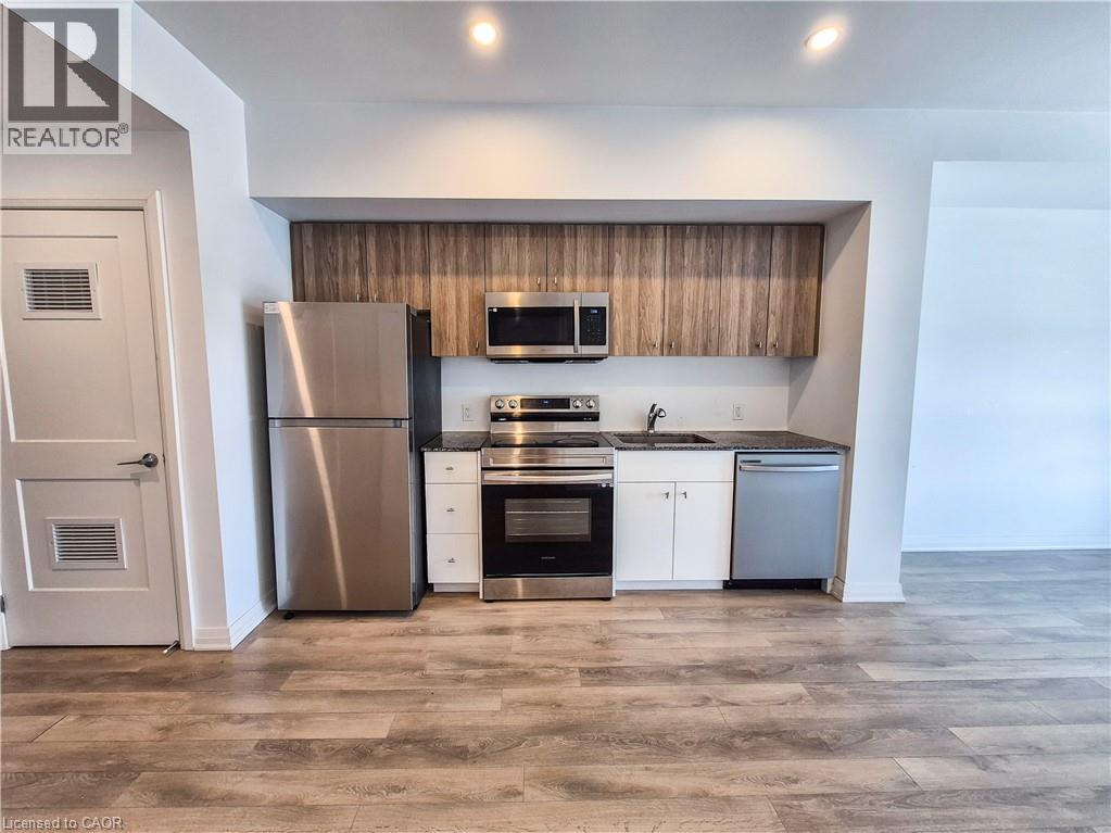Photo of 101 GOLDEN EAGLE Road