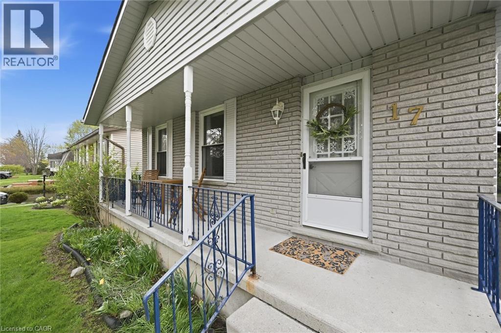 17 RICHARDSON Drive - Image 4