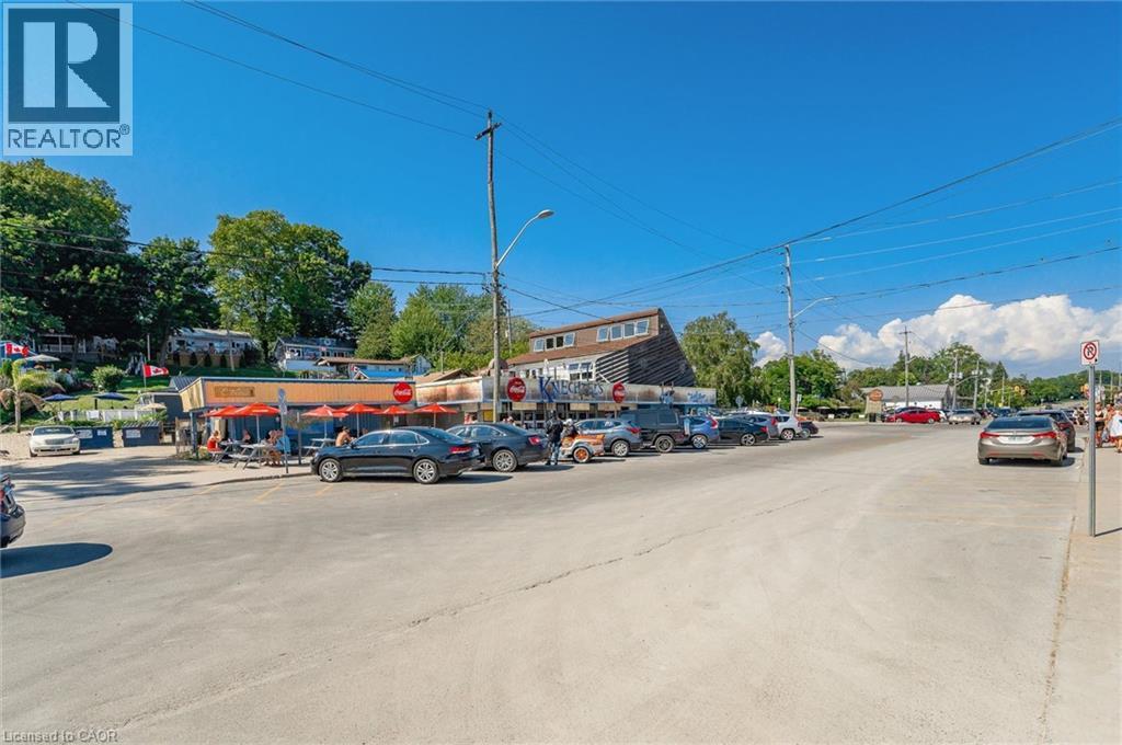 17 RICHARDSON Drive - Image 47