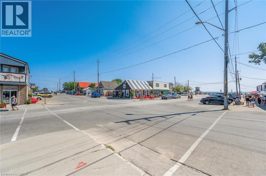17 RICHARDSON Drive - Image 44