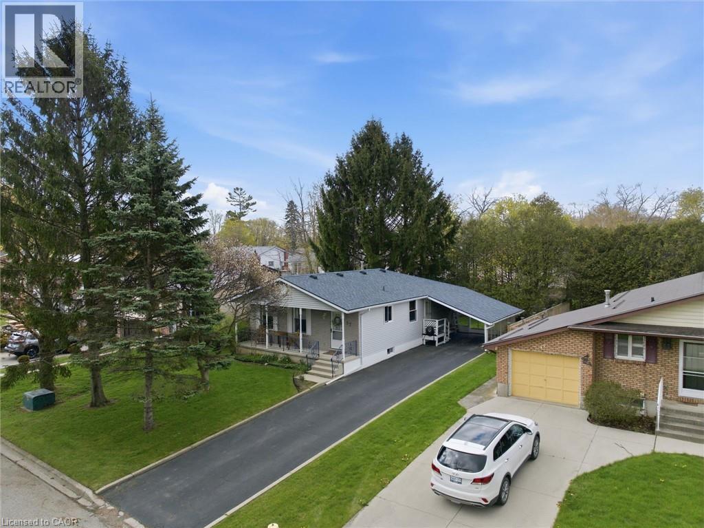 17 RICHARDSON Drive - Image 31